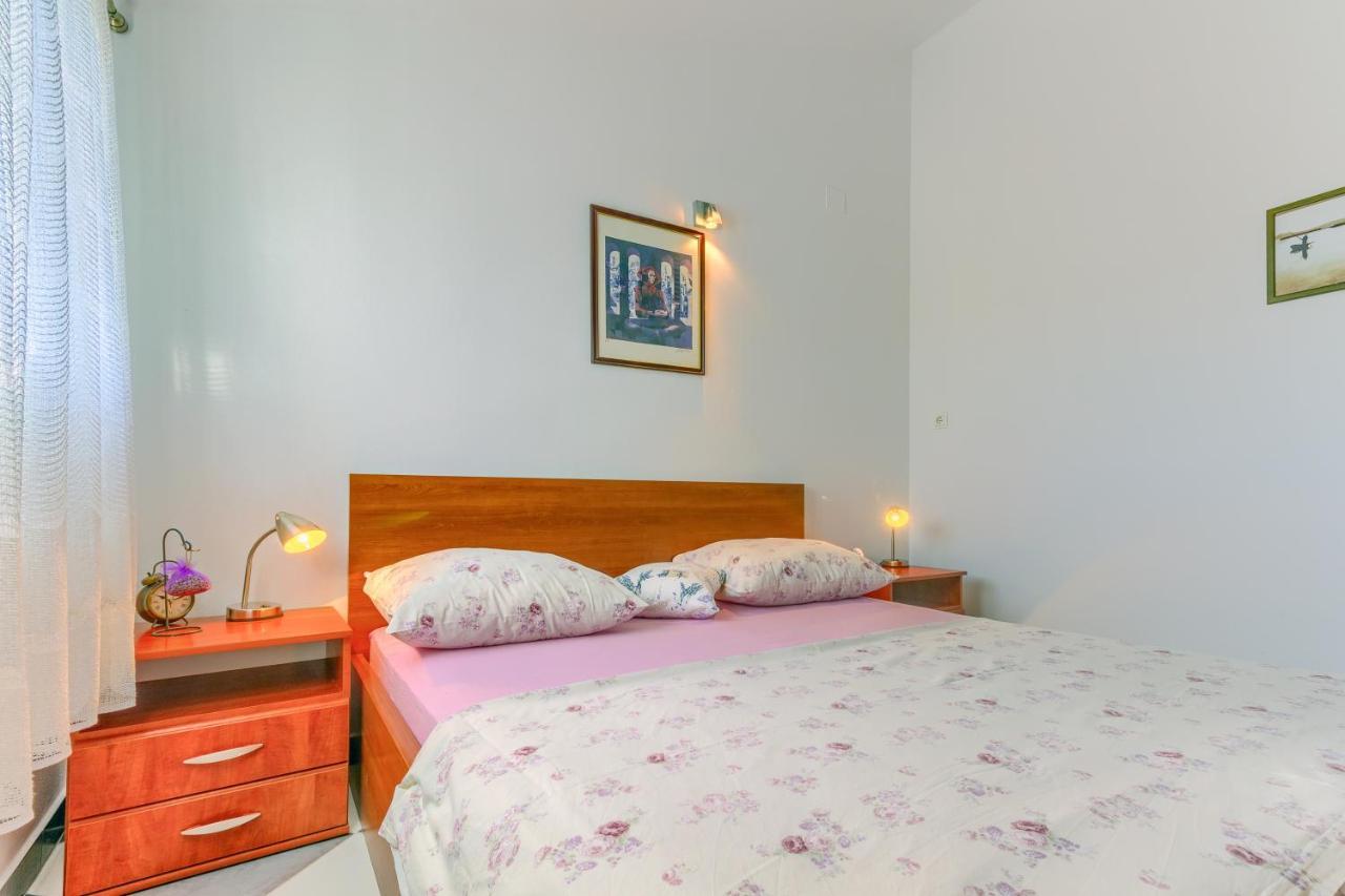 Apartmani Vukicevic Vodice Exterior photo
