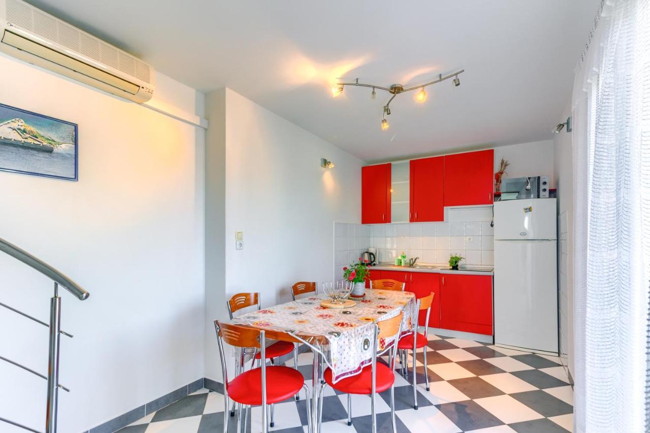 Apartmani Vukicevic Vodice Exterior photo