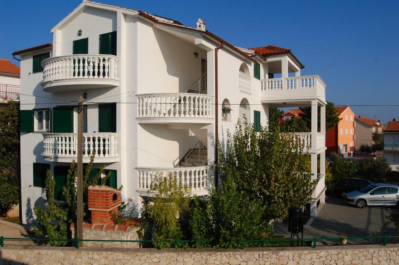 Apartmani Vukicevic Vodice Exterior photo