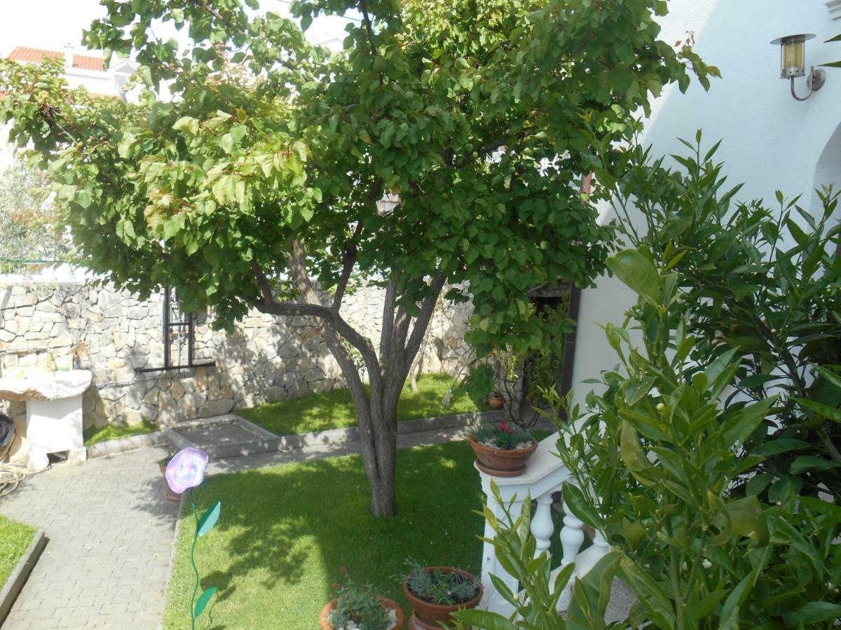 Apartmani Vukicevic Vodice Exterior photo