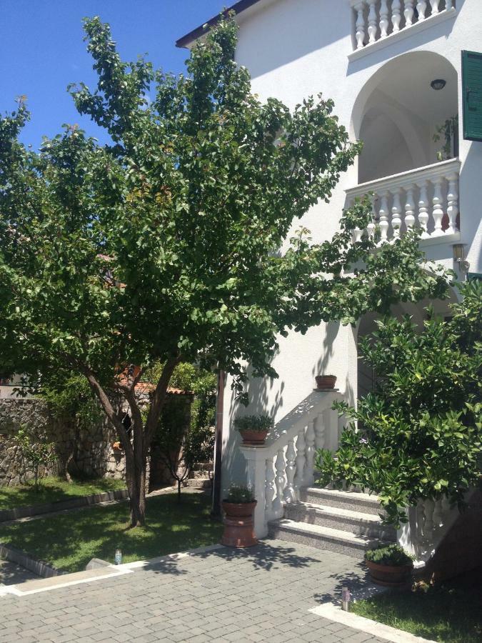 Apartmani Vukicevic Vodice Exterior photo